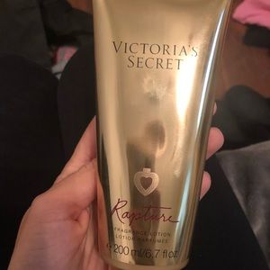 Victoria’s Secret Rapture lotion